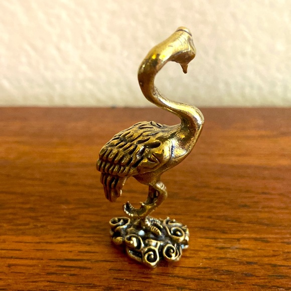 NEW BRASS MINI CRANE FIGURINE - Picture 3 of 6